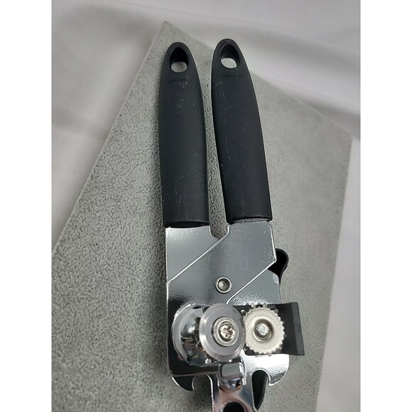New 7.5" Tall Manual Compact Cooking Kitchen Can Opener Silver Black - Picture 8 of 10